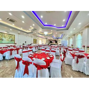 Conference & Wedding Services